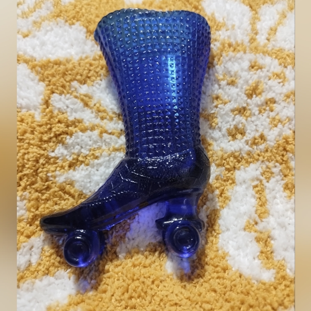 🇺🇸 Clearance 🇺🇸Vintage Degenhart Blue Glass Roller Skate Boot Figurine - Picture 2 of 4